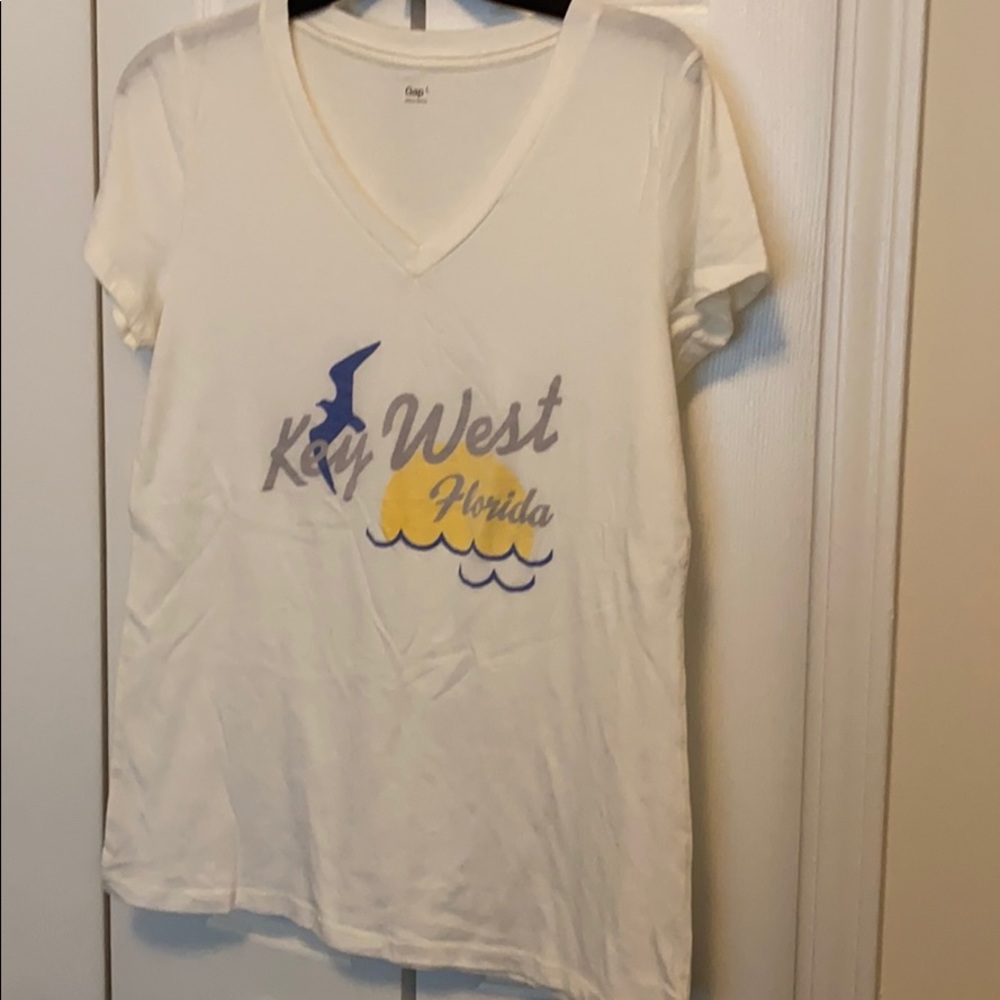 Key West V-neck